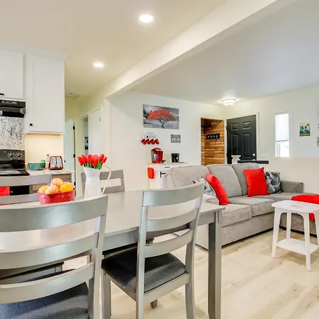 2 Mi To Lincoln Park Zoo Family-Friendly Home